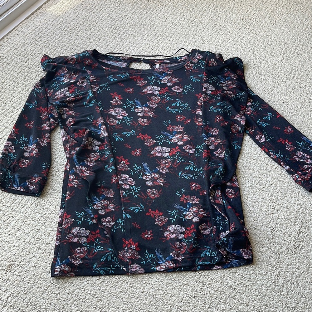 Shirt with 3/4 sleeves